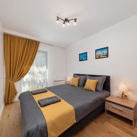 Varna Smart Home Apartments Exteriör bild